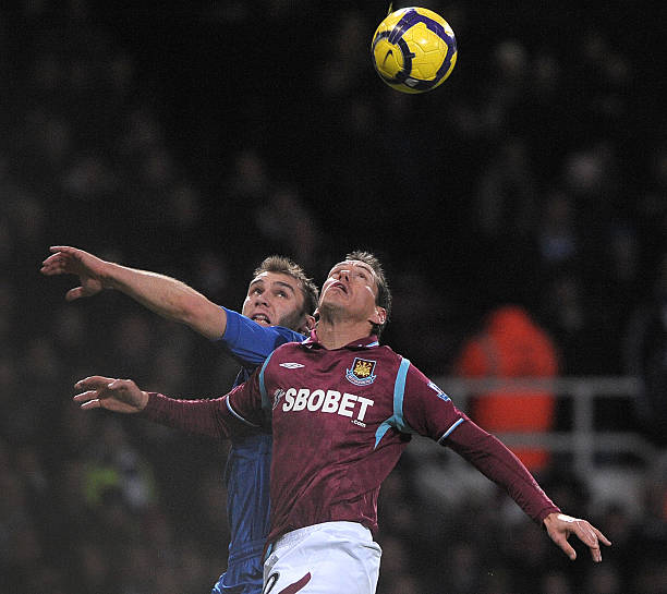 人中场乌格 人中场乌格